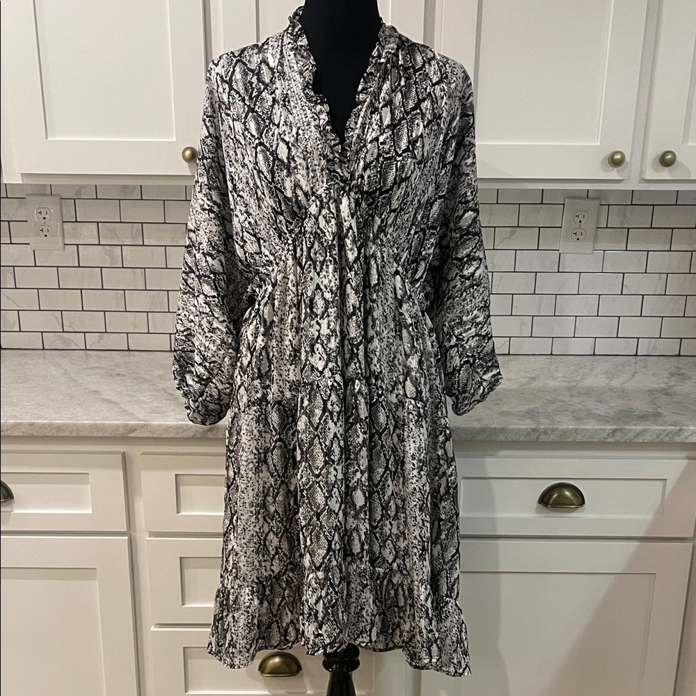 Oddy Dress Womens 3XL Black and White Snake Print Fit Flare New with Tags Boho